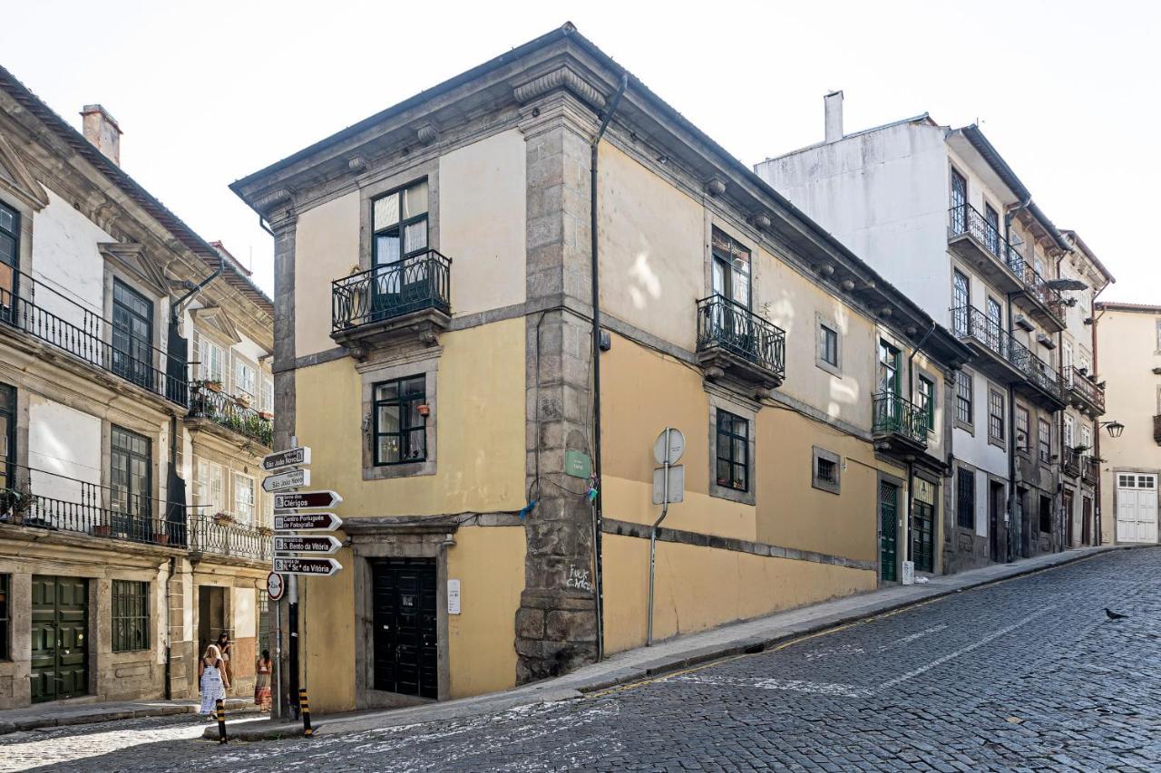 Brand New 4Br W/ 200Yrs Of History In Central Porto By Lovelystay Buitenkant foto