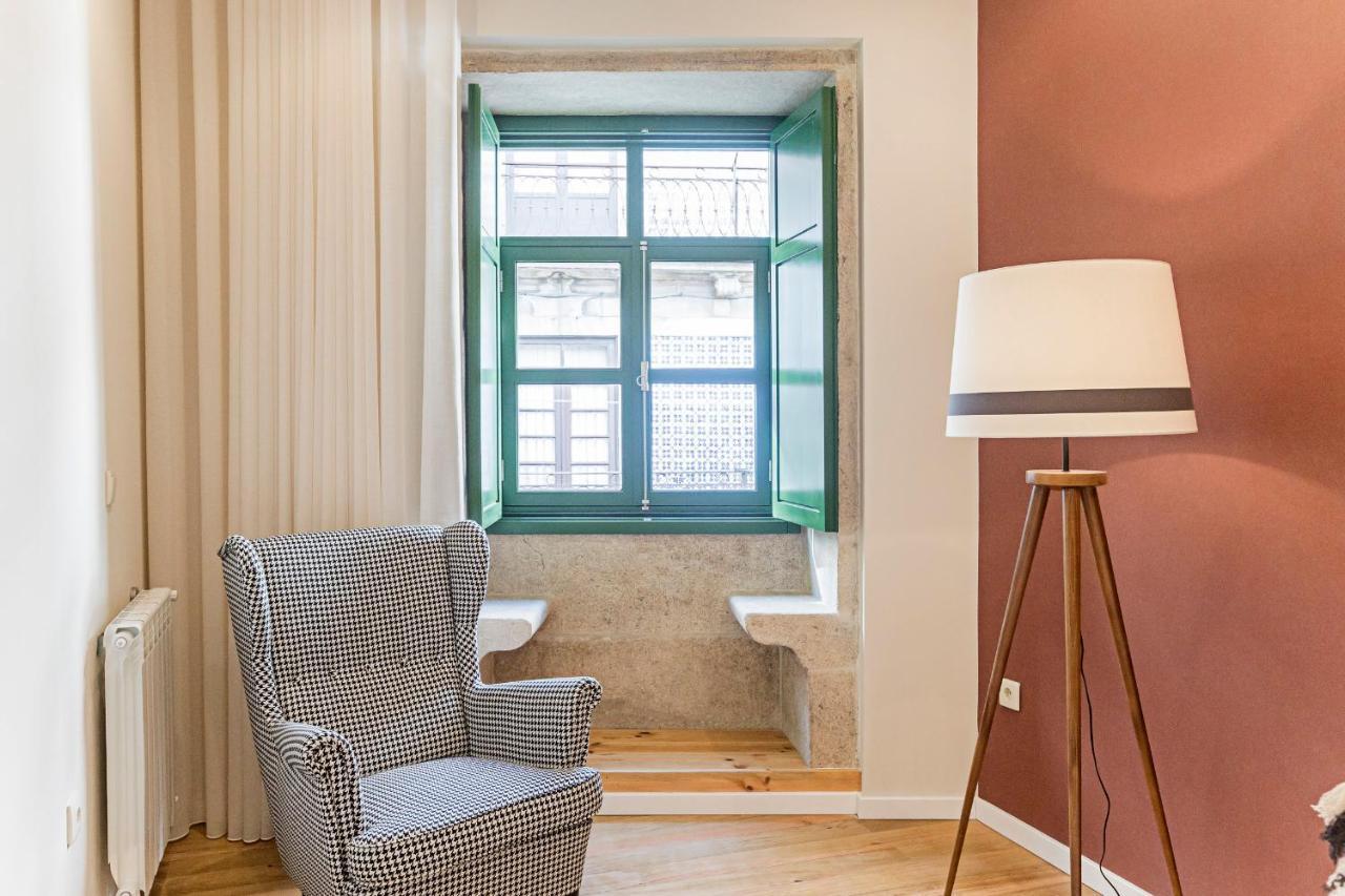 Brand New 4Br W/ 200Yrs Of History In Central Porto By Lovelystay Buitenkant foto
