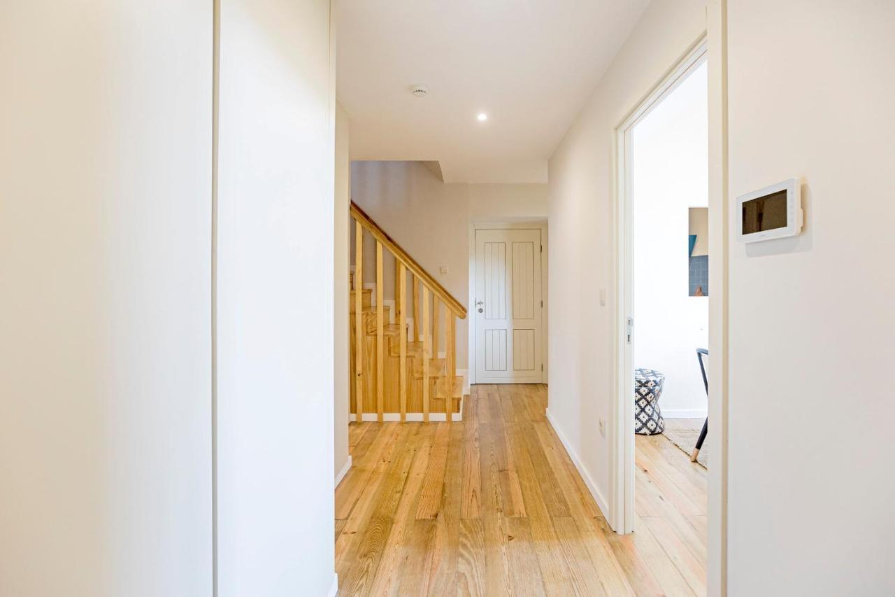 Brand New 4Br W/ 200Yrs Of History In Central Porto By Lovelystay Buitenkant foto